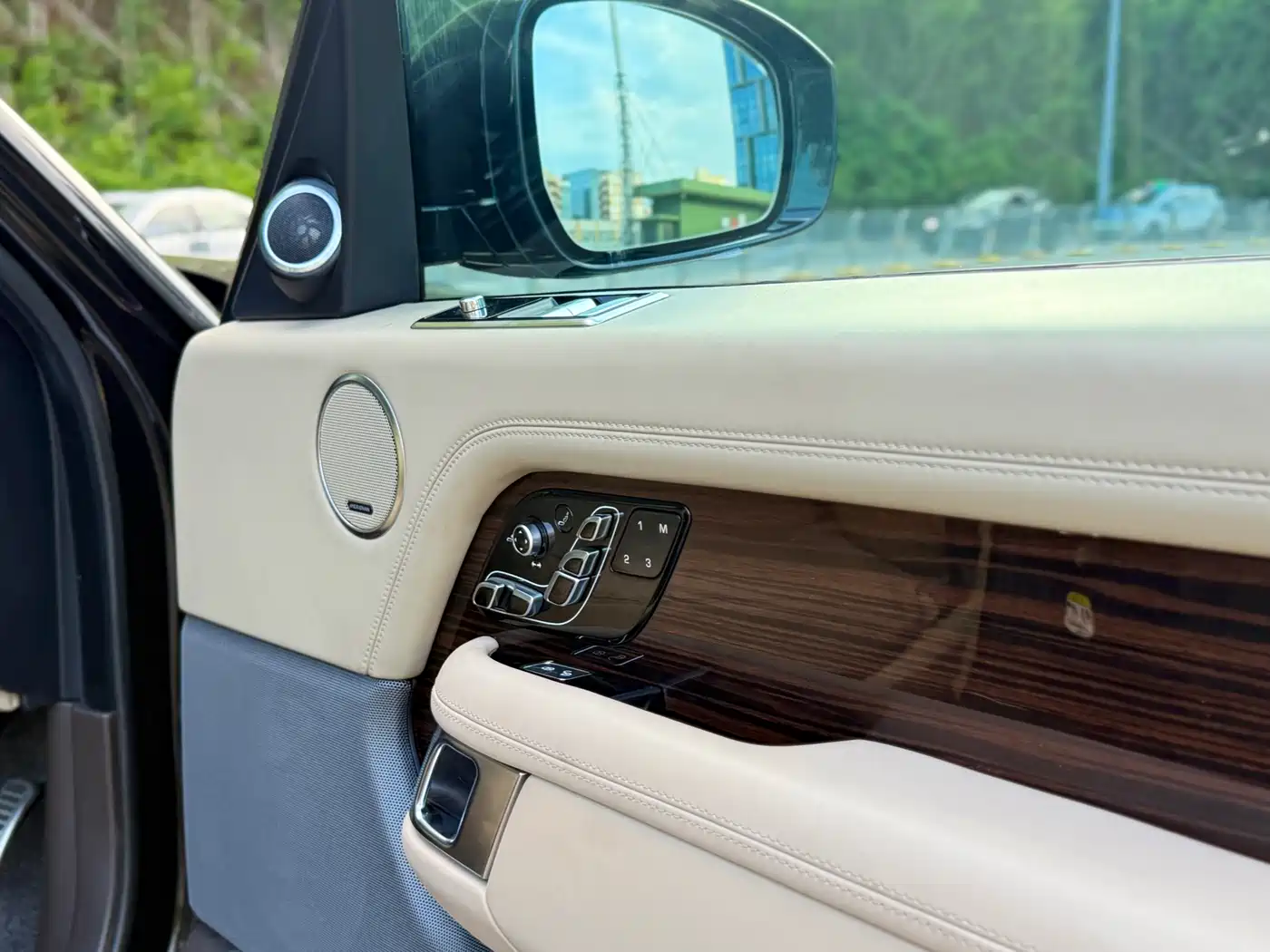 Land Rover Range Rover 2019 5.0 SC V8 Prestige Genesis Extended Edition фото 18