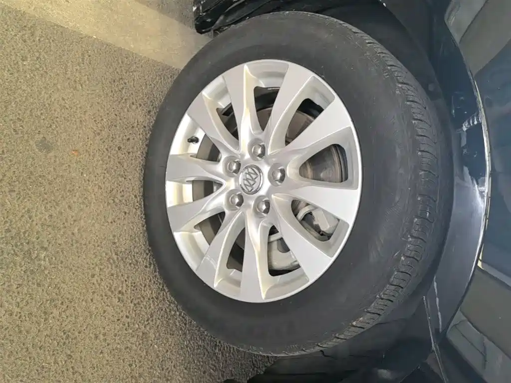 Buick LaCrosse 2013 2.4L SIDI Leading Comfort фото 23
