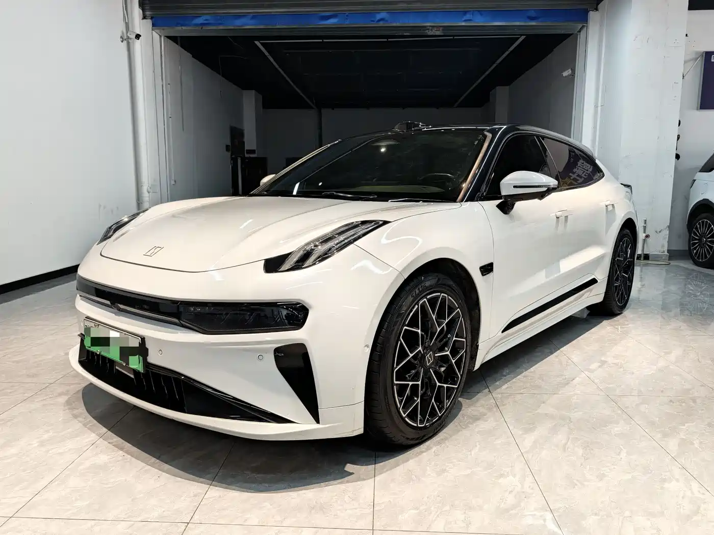 ZEEKR EXTREME KRYPTON 001