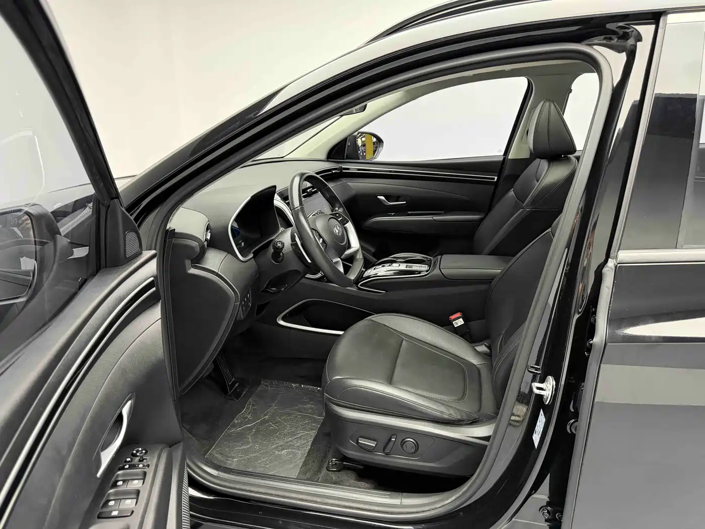 Hyundai Tucson 2023 Tucson L 1.5T Automatic 2WD GLX Elite Edition фото 11