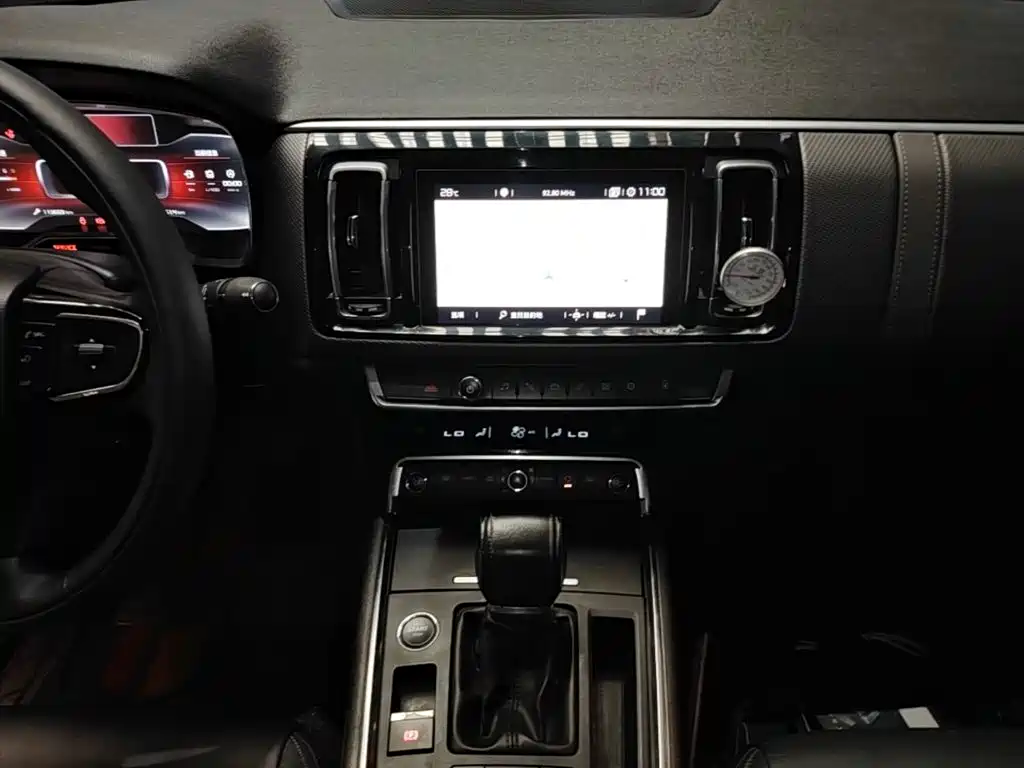 Фото 9 - Citroën C6