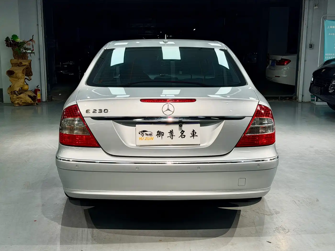 Mercedes-Benz E-Class 2007 E 230 Fashion фото 6