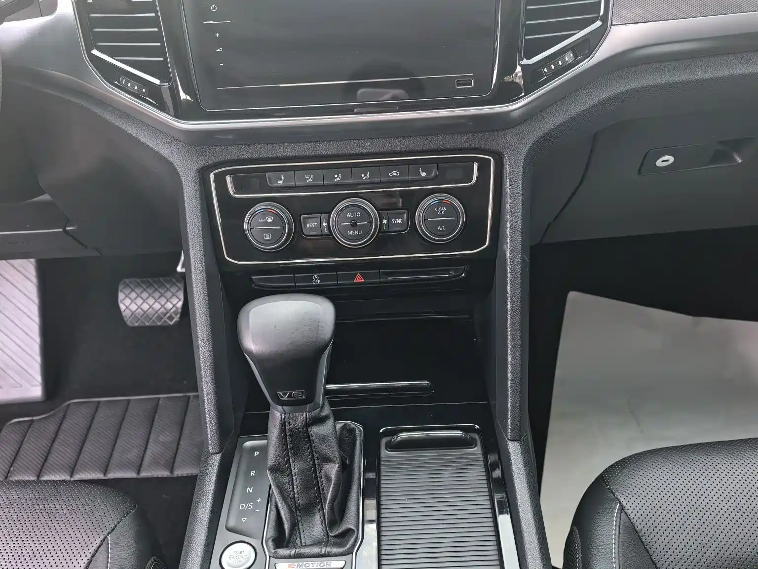 Фото 7 - Volkswagen Teramont