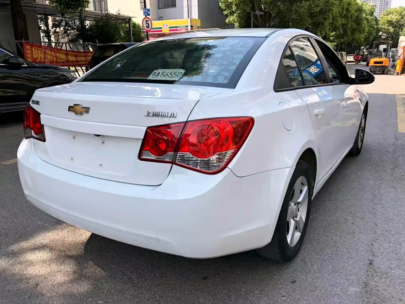 Chevrolet Cruze 2013 Model 1.8L SX AT фото 14