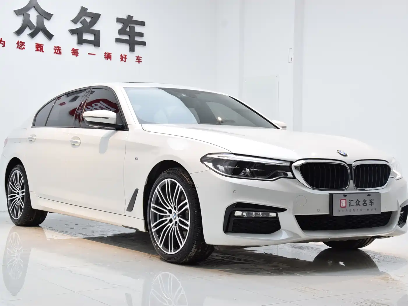 BMW 5 Series 2018 Facelift 530Li Leading M Sport Package фото 3