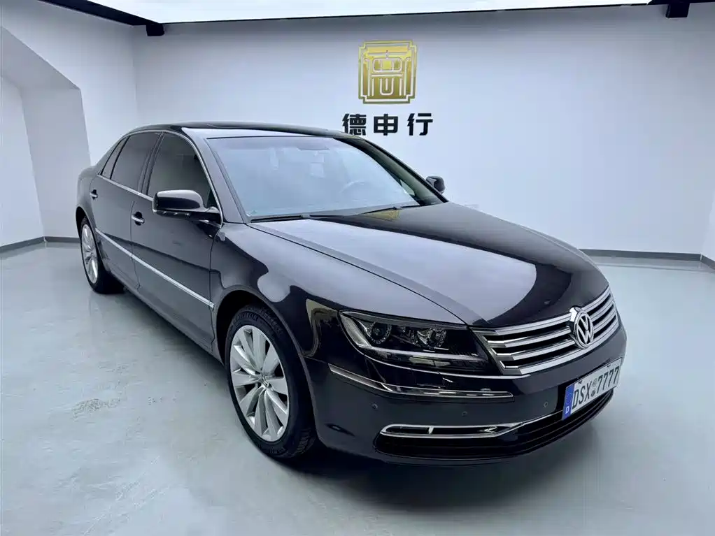 Volkswagen Phaeton 2012 3.6L Premium Custom фото 8