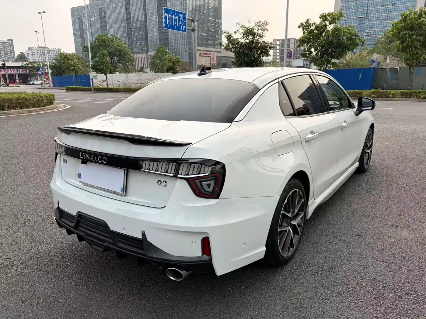 Lynk & Co 03 2019 2.0TD Auto Power Pro Version фото 6