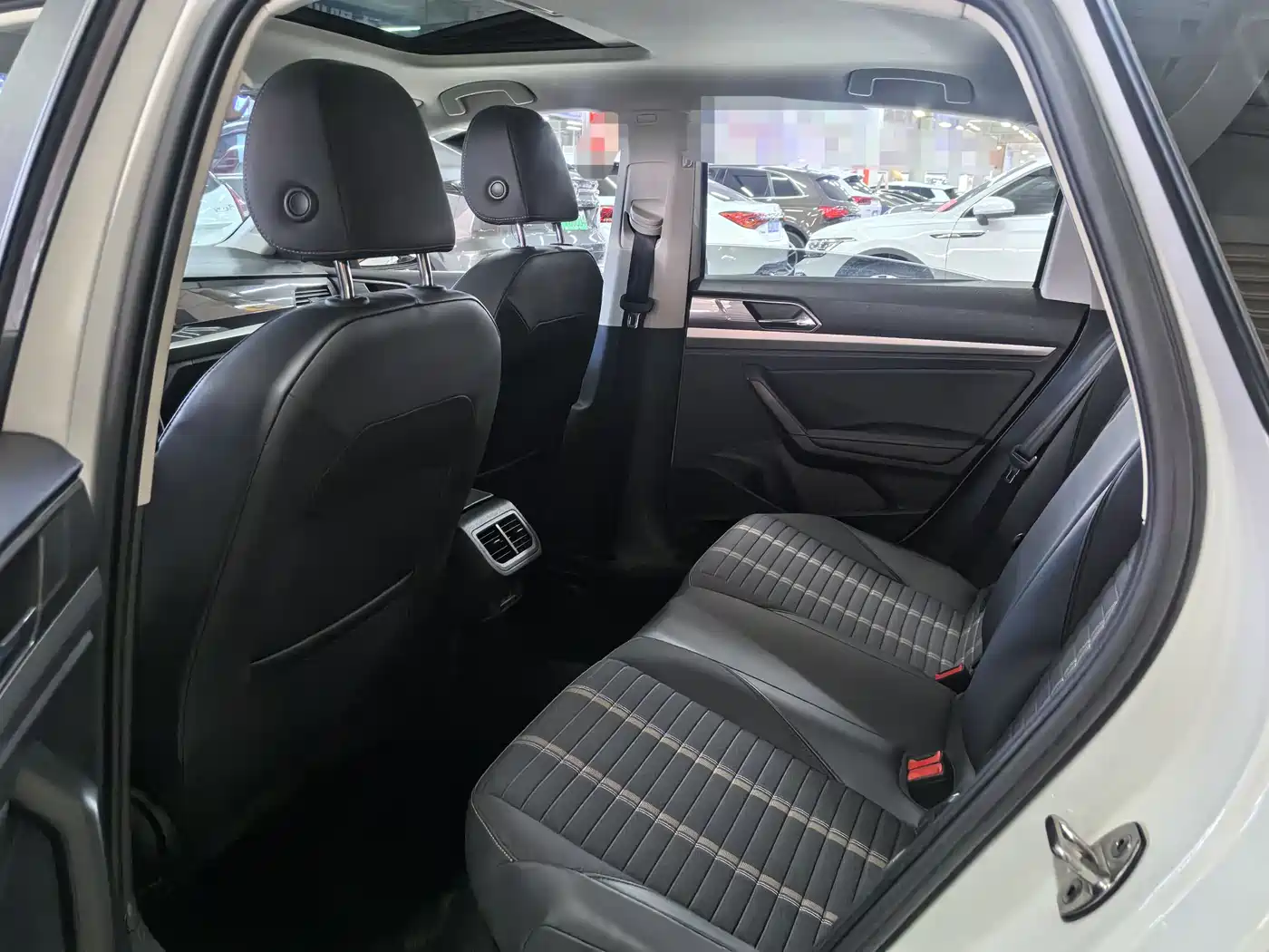 Volkswagen Lavida 2019 1.5L Manual Comfort Edition China VI фото 8
