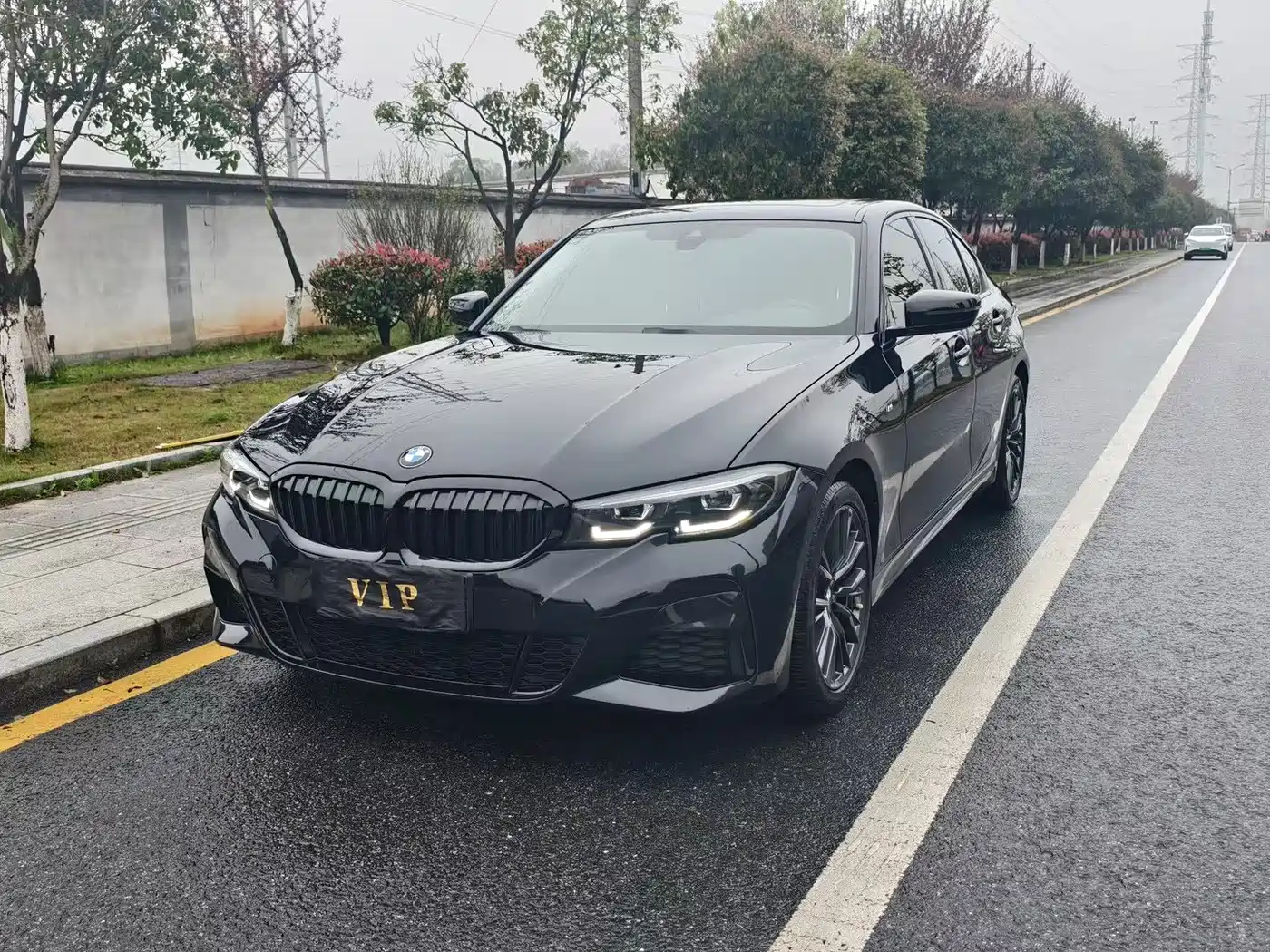 BMW 3 Series 2022 325i M Sport Shadow Edition