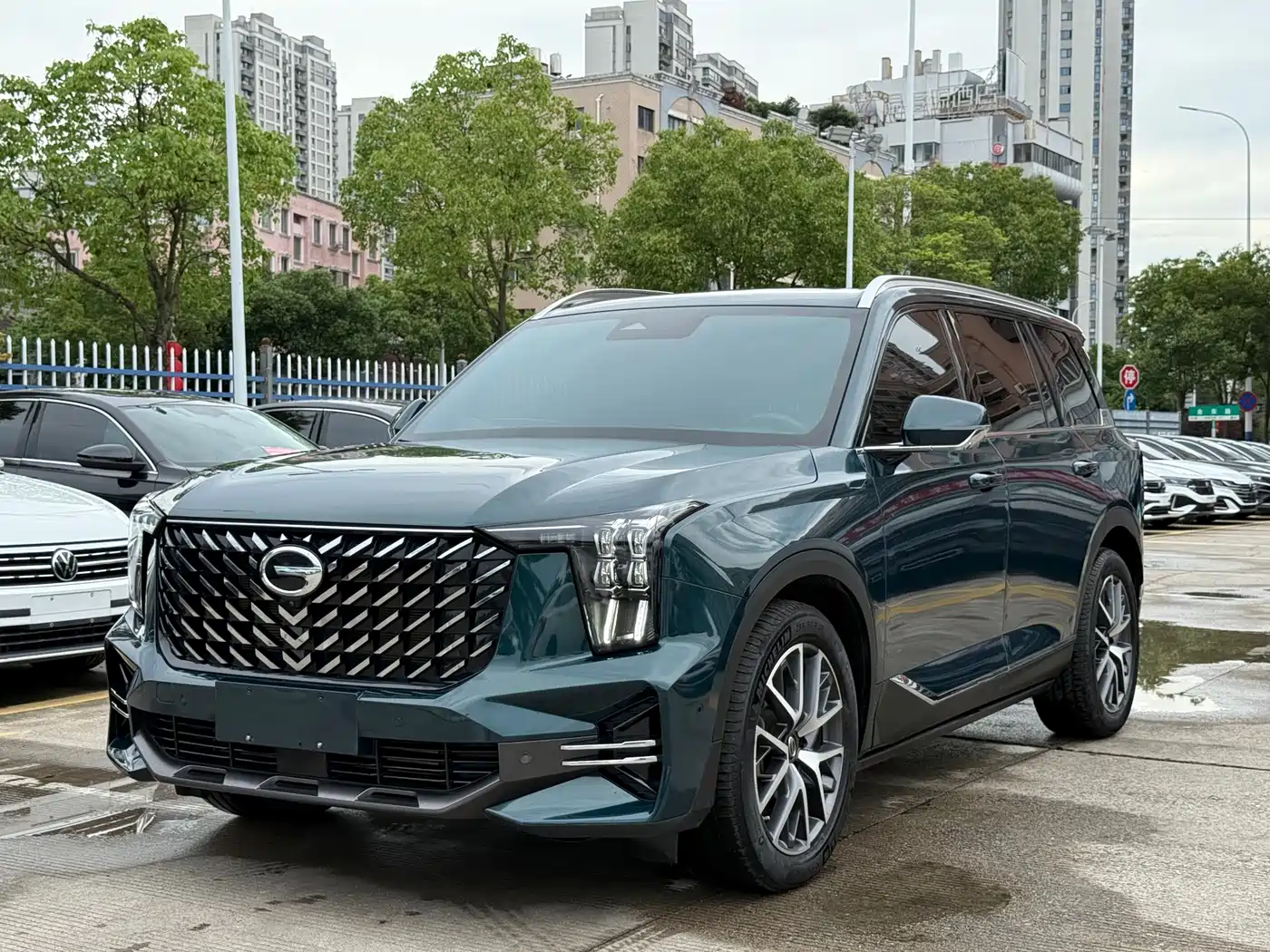 GAC Trumpchi GS8 2022 Navigator Series 2.0TGDI 2WD Luxury Smart Connect Edition (6-seater)