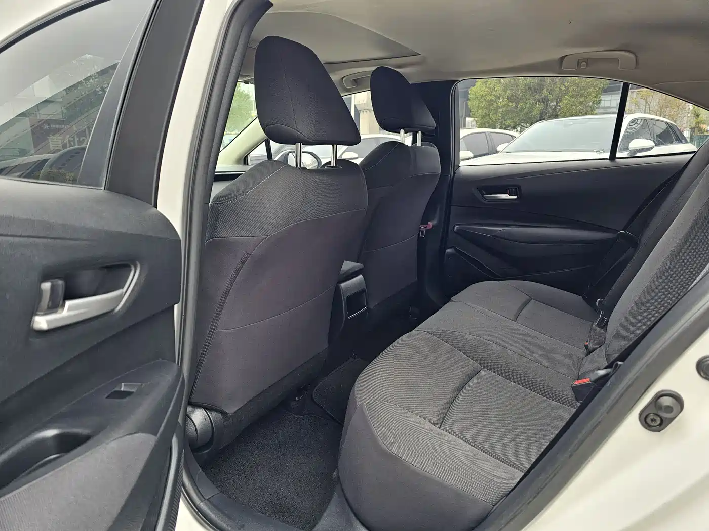 Toyota Corolla 2021 TNGA 1.5L CVT Elite Edition фото 6