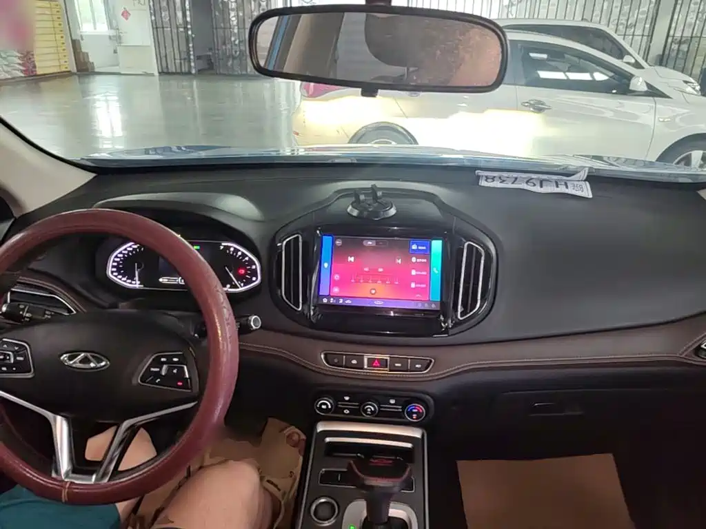 Фото 10 - Chery Tiggo 7