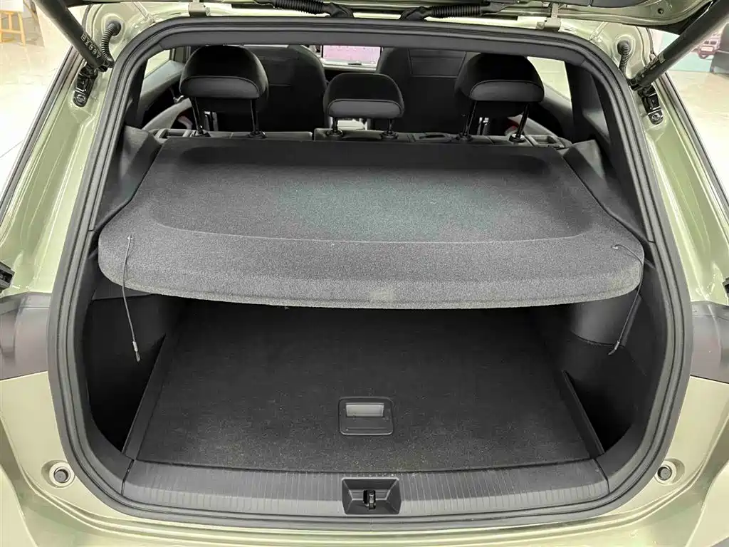 Volkswagen Tayron 2025 Model Tayron L 380TSI 4WD Luxury Easy Package фото 16