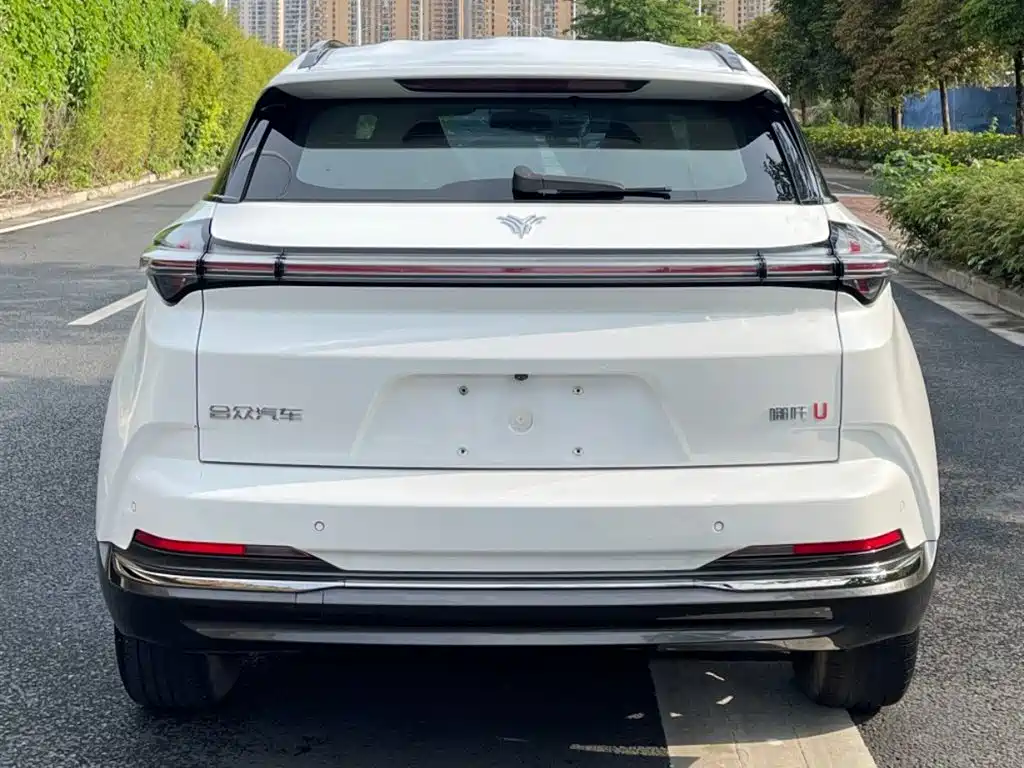 NEZHA AUTOMOBILE NEZHA U