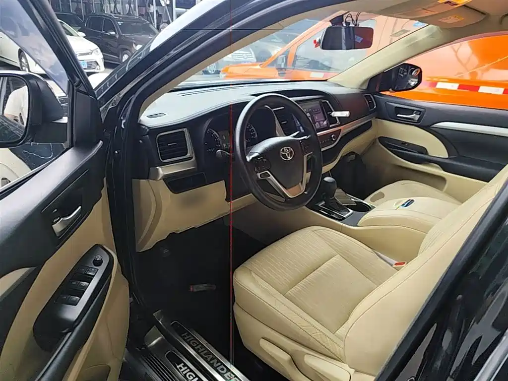 Toyota Highlander 2018 2.0T 2WD Elite 7-Seater China VI фото 16