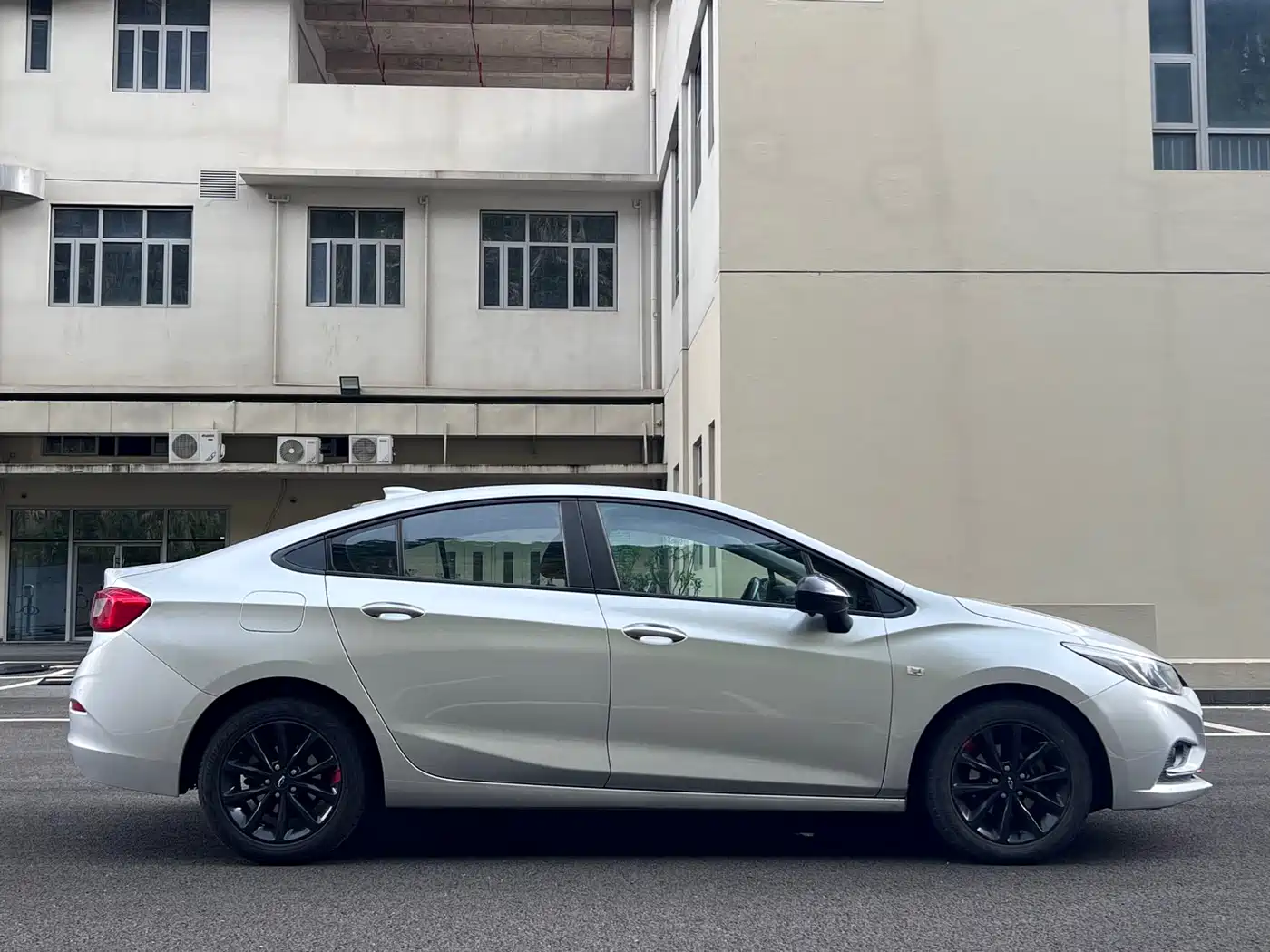 Chevrolet Cruze 2018 Redline 320 Automatic Urban Edge Edition фото 5