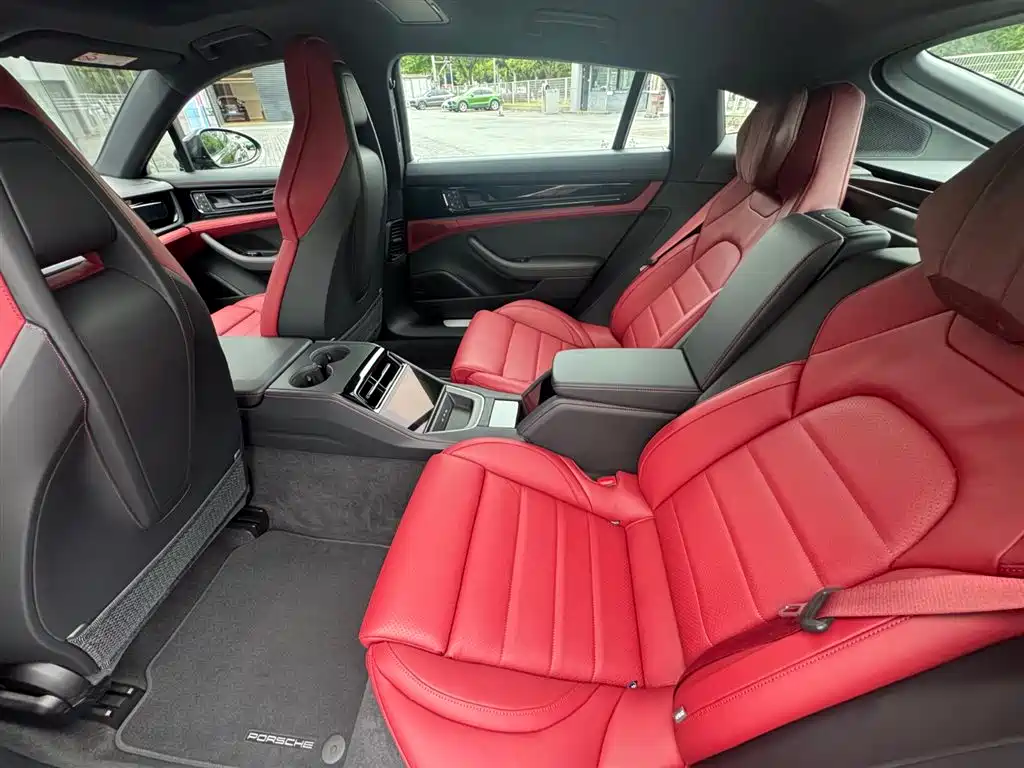 Porsche Panamera 2024 Panamera 4 Executive Long Wheelbase 2.9T фото 12