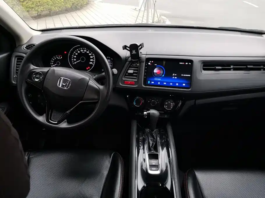 Honda Vezel 2015 2015 1.5L CVT 2WD Comfort