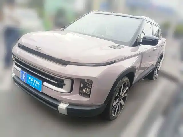 Geely ICON 2024