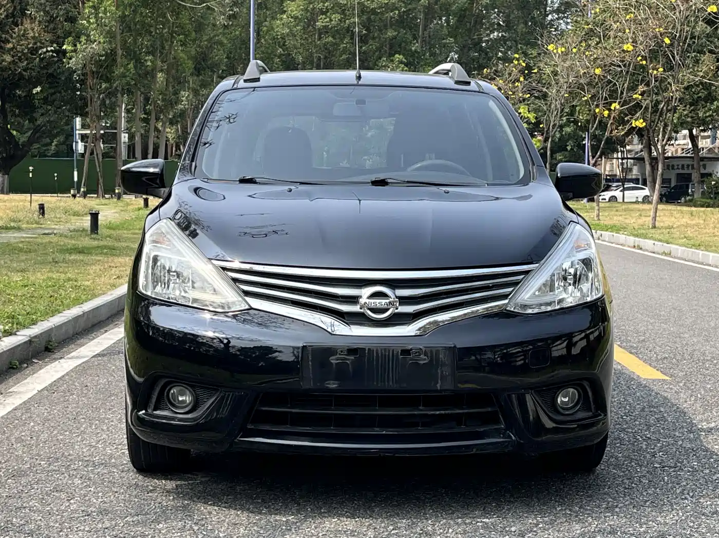 Nissan Livina 2013 2013 1.6XE CVT Comfort