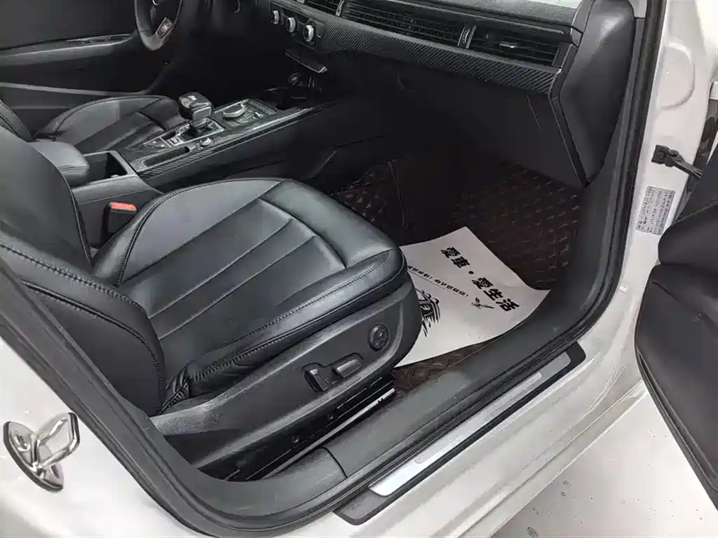 Audi A4L 2017 Plus 40 TFSI Progressive фото 5
