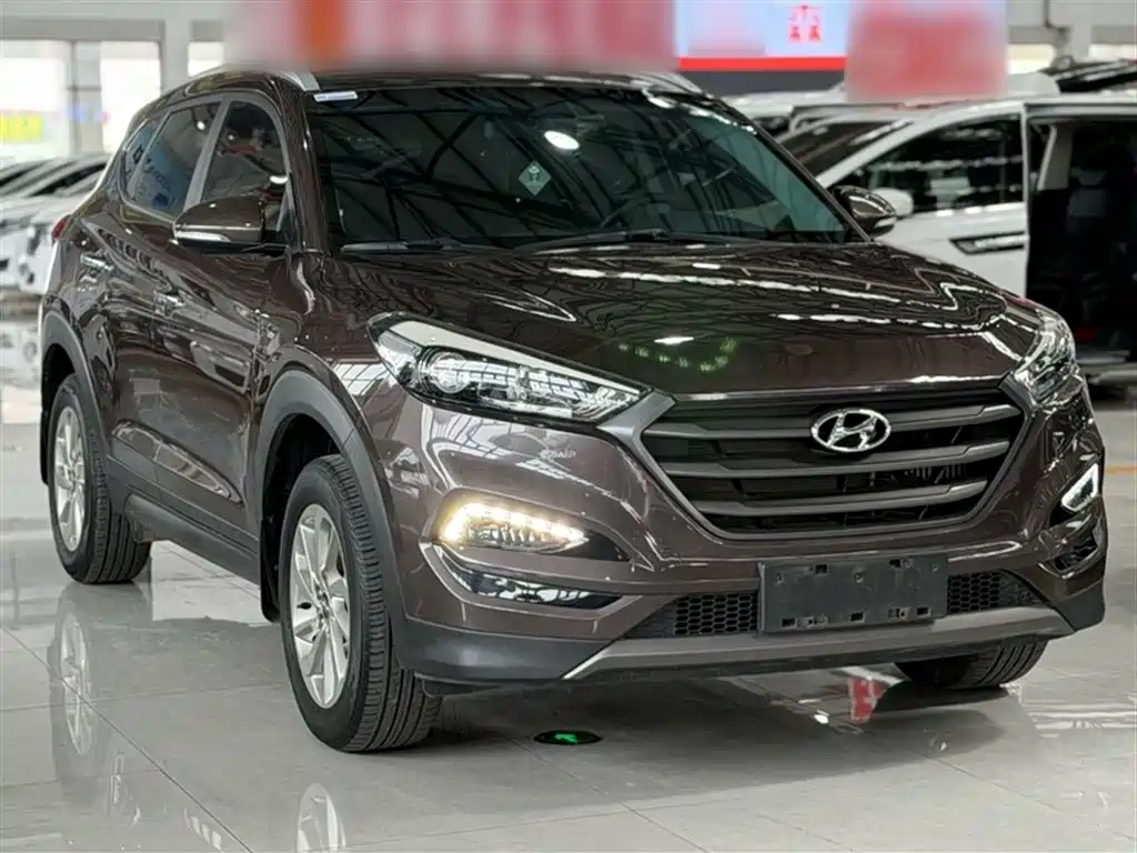 Hyundai Tucson 2015 1.6T Dual Clutch 2WD Smart фото 3