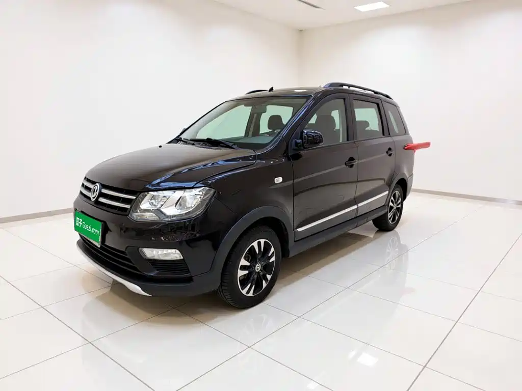 Dongfeng Fengguang Fengguang 370 2017 2017 1.5L CVT Fashion 7-Seater