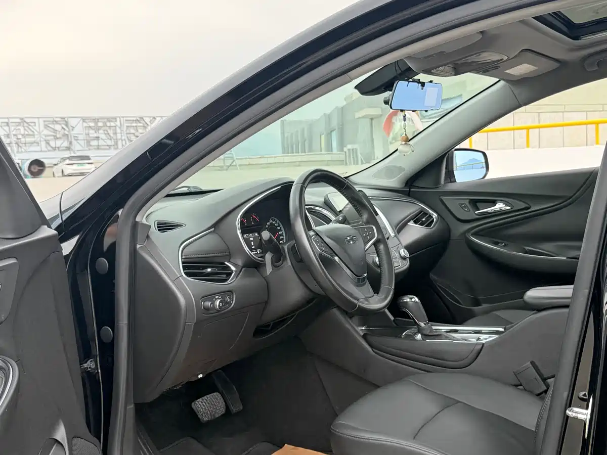 CHEVROLET MAI RUIBAO XL