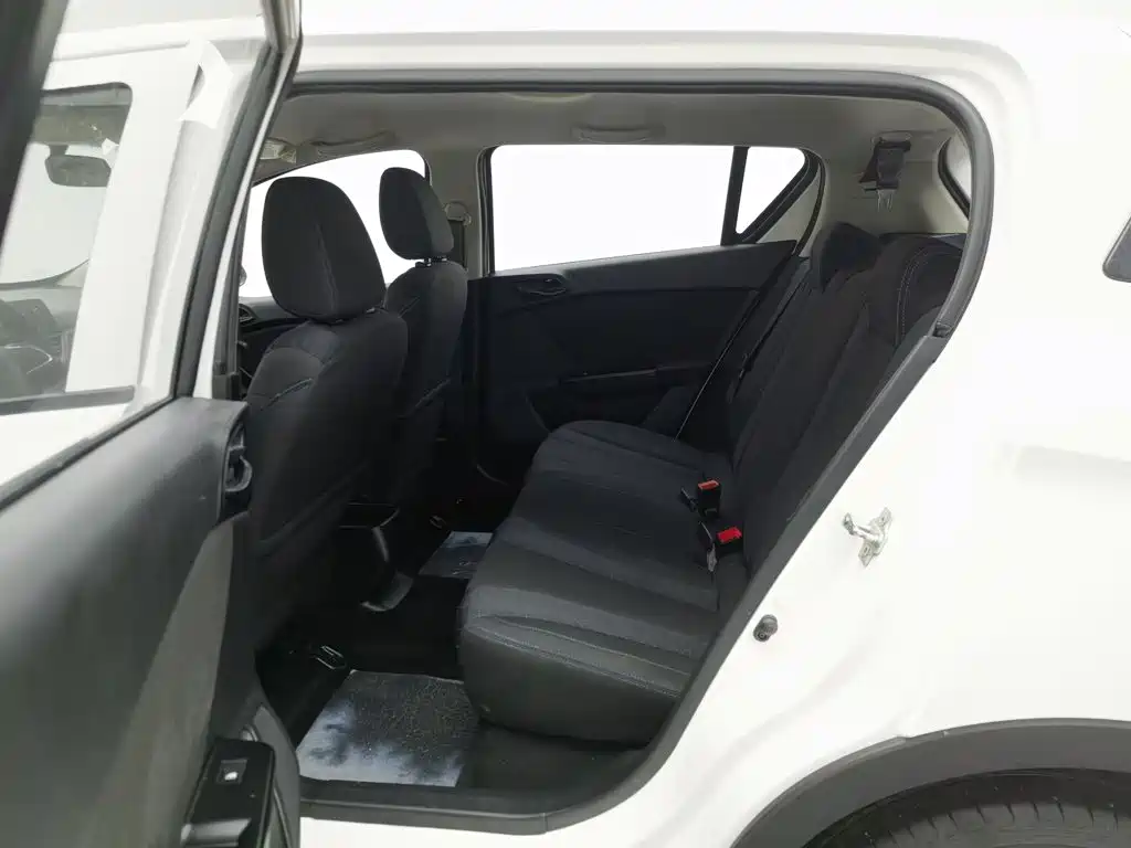 Baojun 310 2021 2020 1.2L Manual Comfort Edition