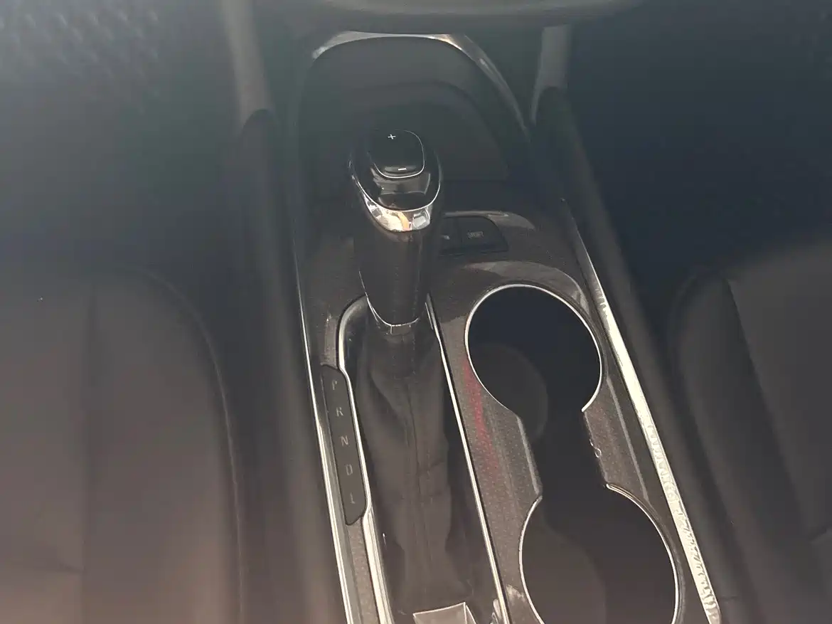 Chevrolet Malibu XL 2017 1.5T Auto Sport Edition фото 8