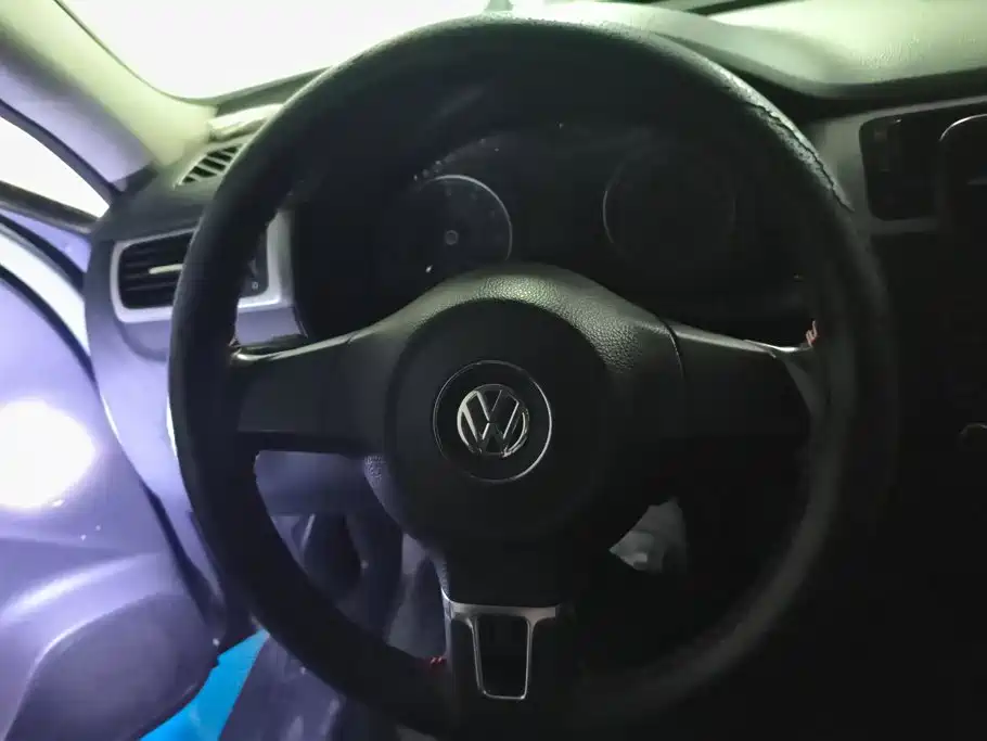 Volkswagen Bora 2012 2012 1.4T Automatic Luxury
