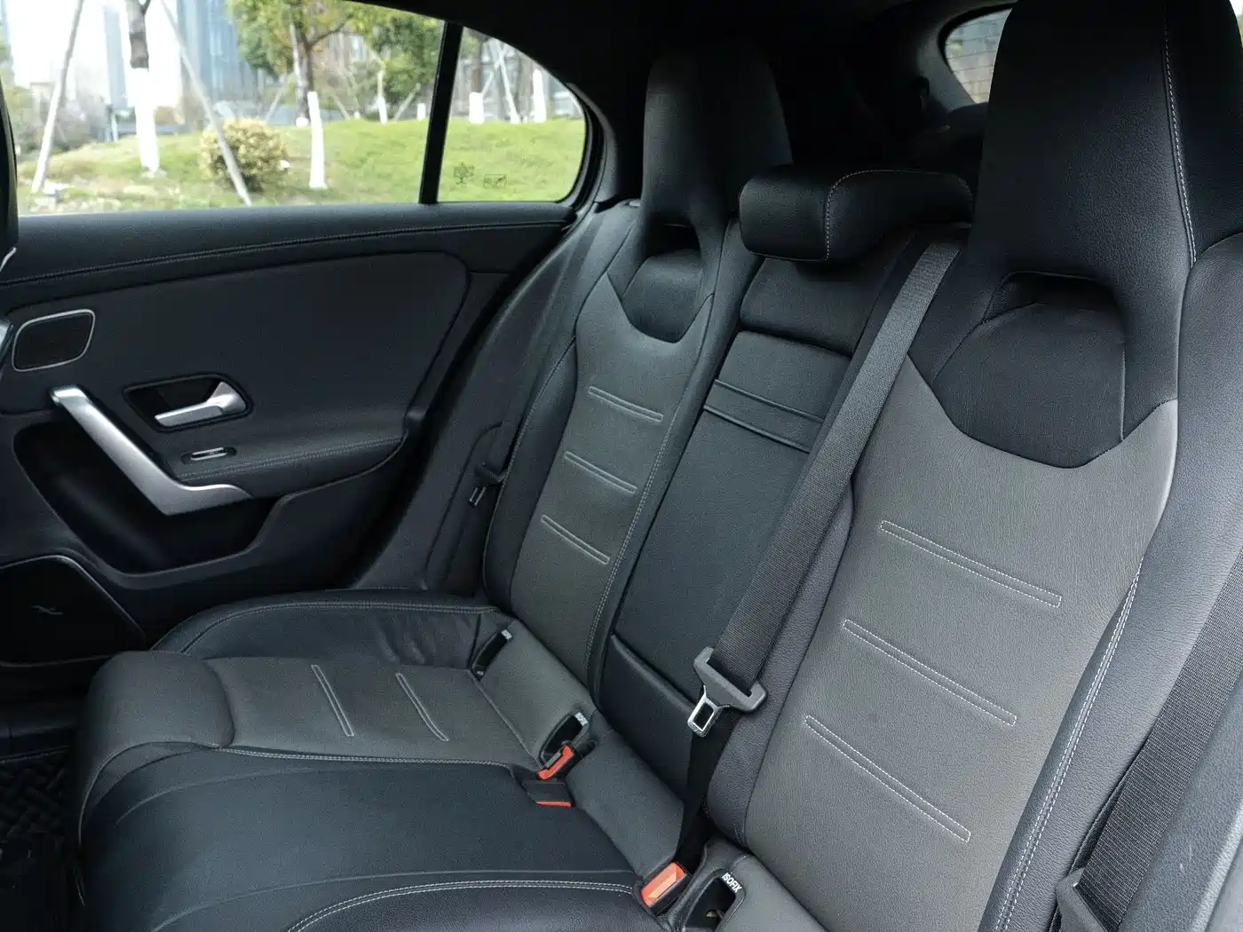Mercedes-Benz A-Class AMG (Import) 2020 Facelift AMG A 45 4MATIC+ фото 8