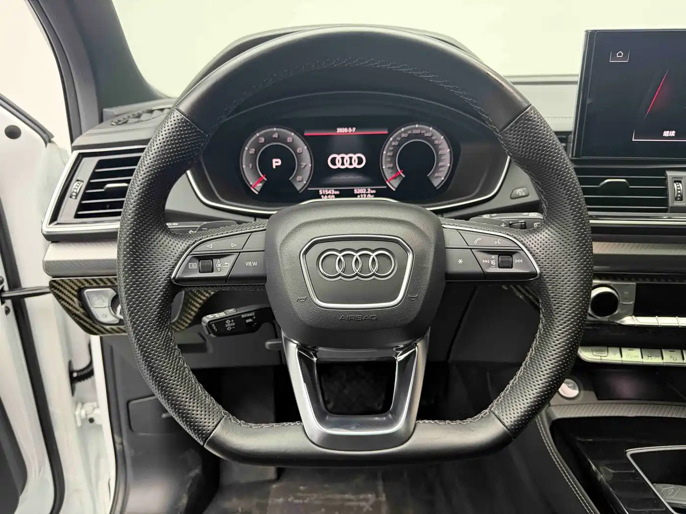 Audi Q5L Sportback 2021 40 TFSI Luxury фото 7