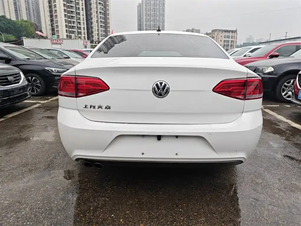 Volkswagen Lamando 2018 280TSI DSG Comfort Edition фото 4