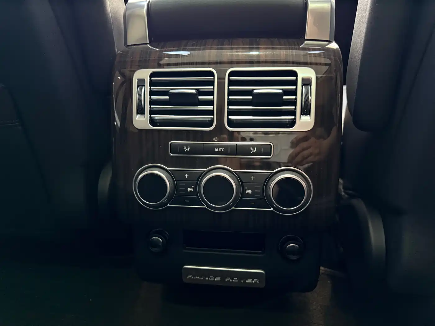 Land Rover Range Rover 2014 3.0 SC V6 Vogue фото 17
