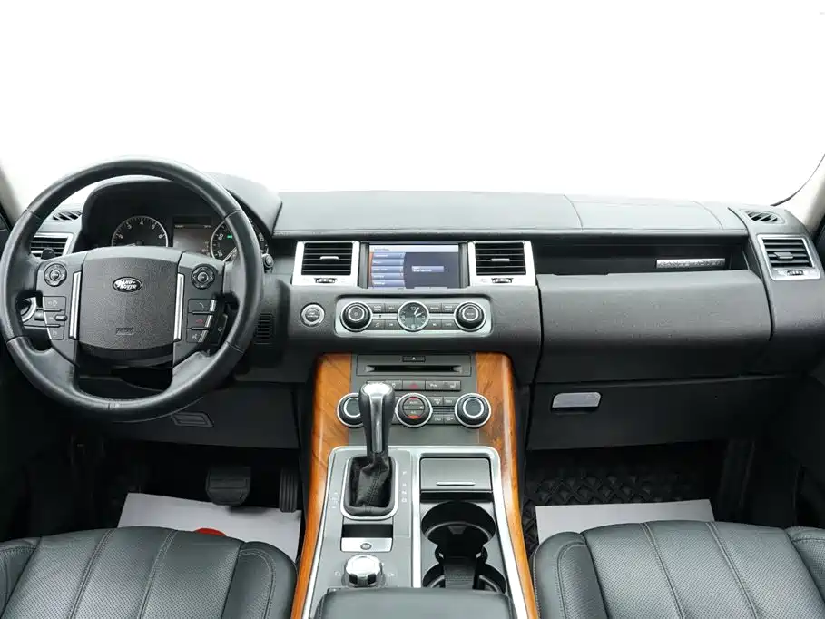 Фото 17 - Land Rover Range Rover Sport