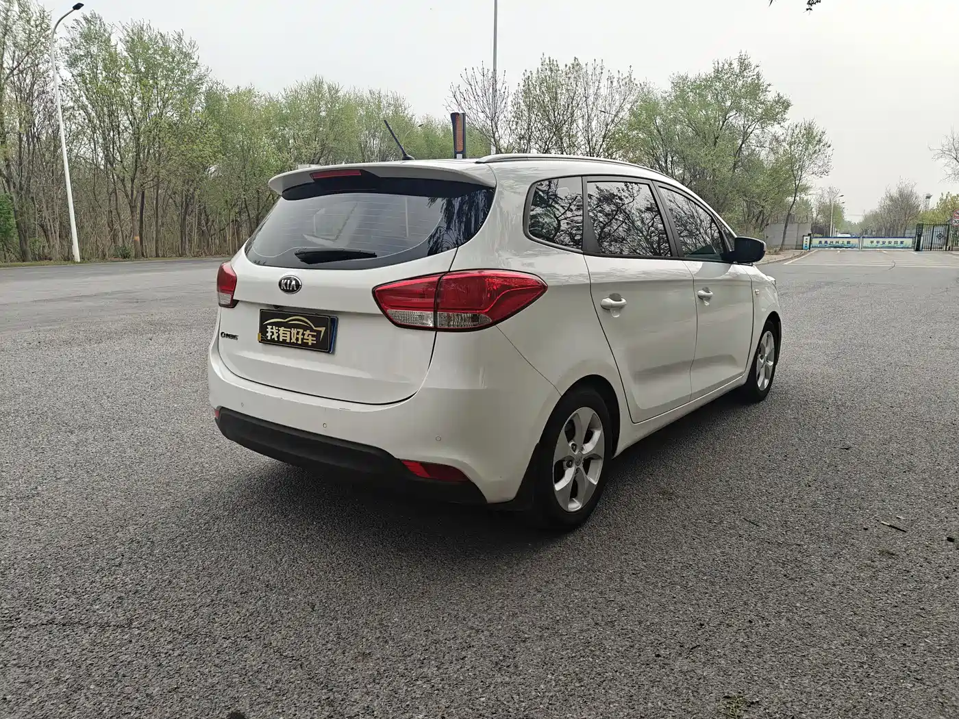 Kia Carens 2014 2013 2.0L 5-Seat Auto Standard China IV