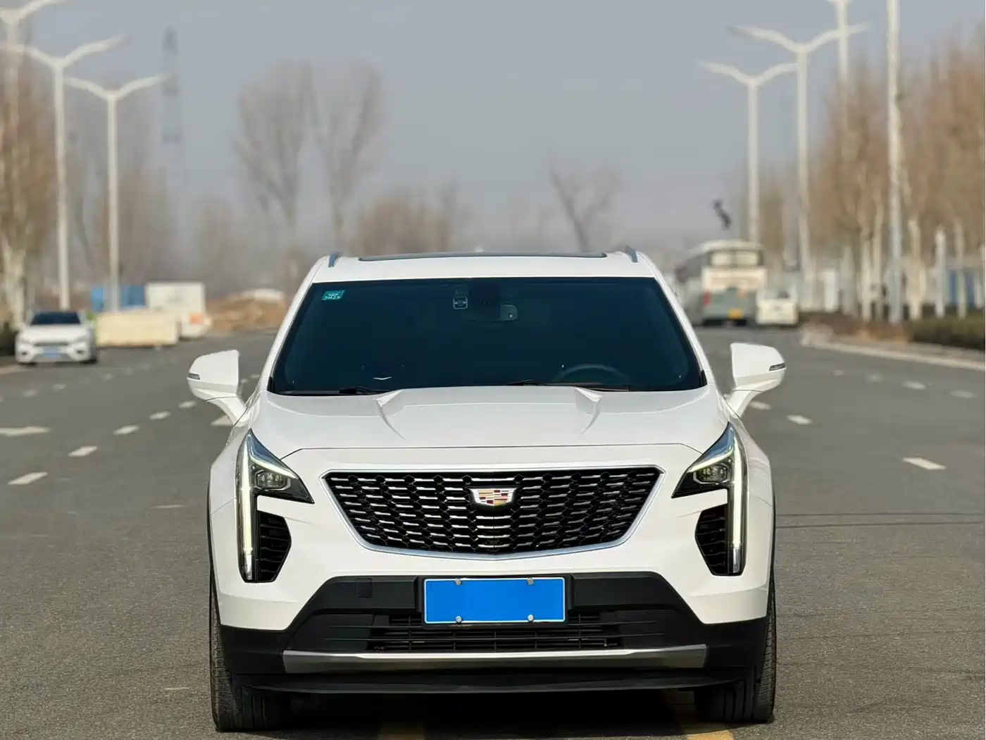 Cadillac XT4 2021 28T FWD Luxury Edition фото 3
