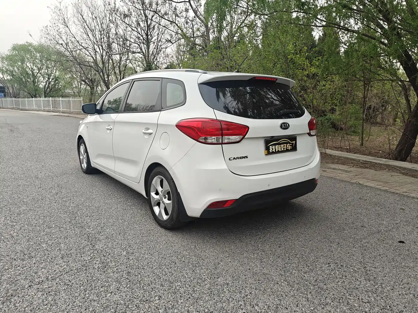Kia Carens 2014 2013 2.0L 5-Seat Auto Standard China IV