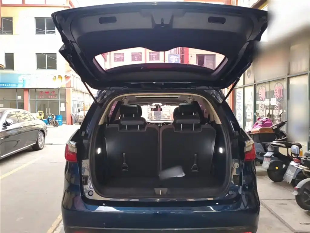 BYD Song MAX 2018 1.5T Auto Smart Connected Elite 6-Seater фото 19