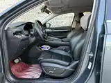 Фото 3 - Geely Preface