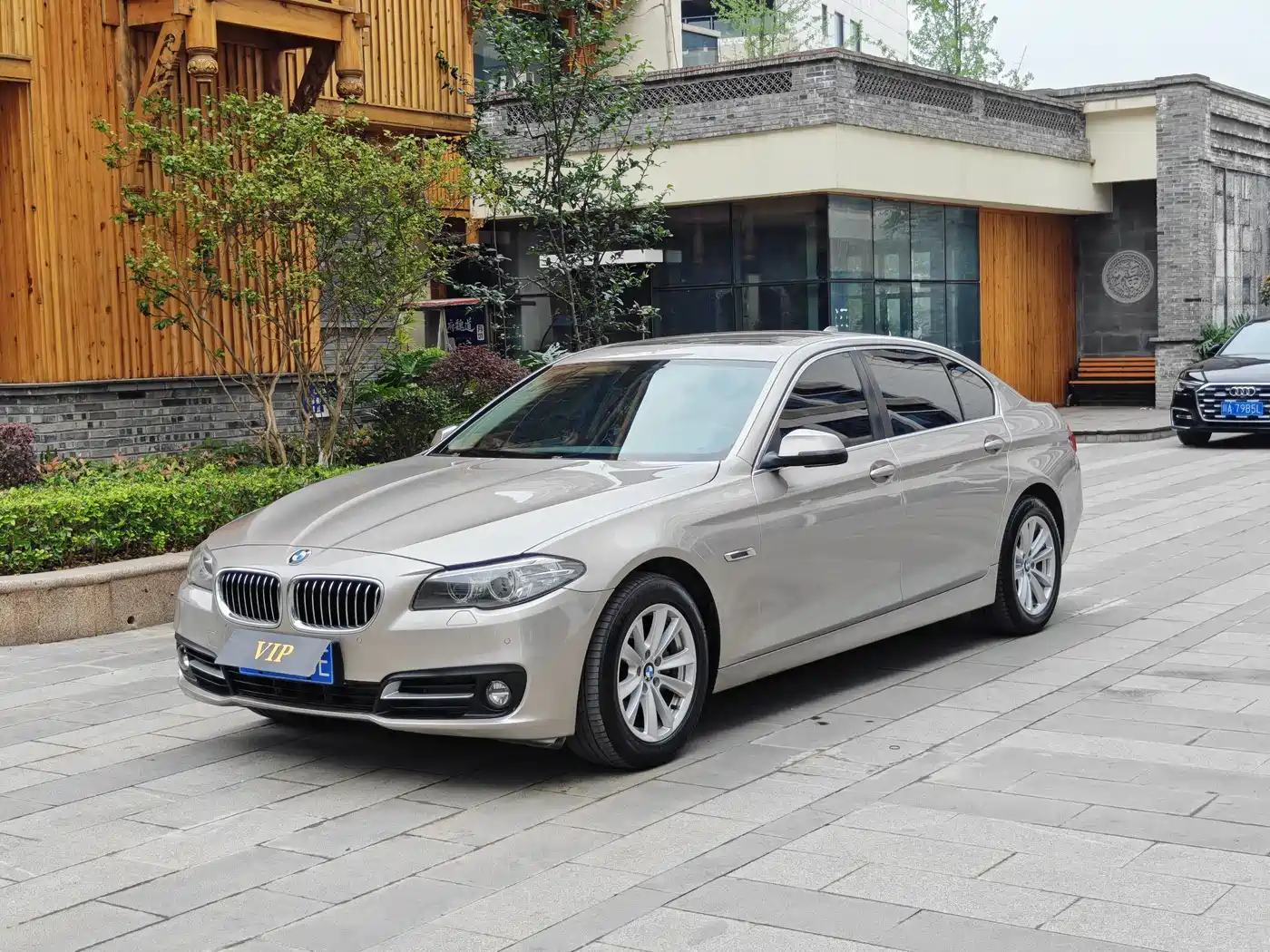 BMW 5 Series 2014 520Li Elegance