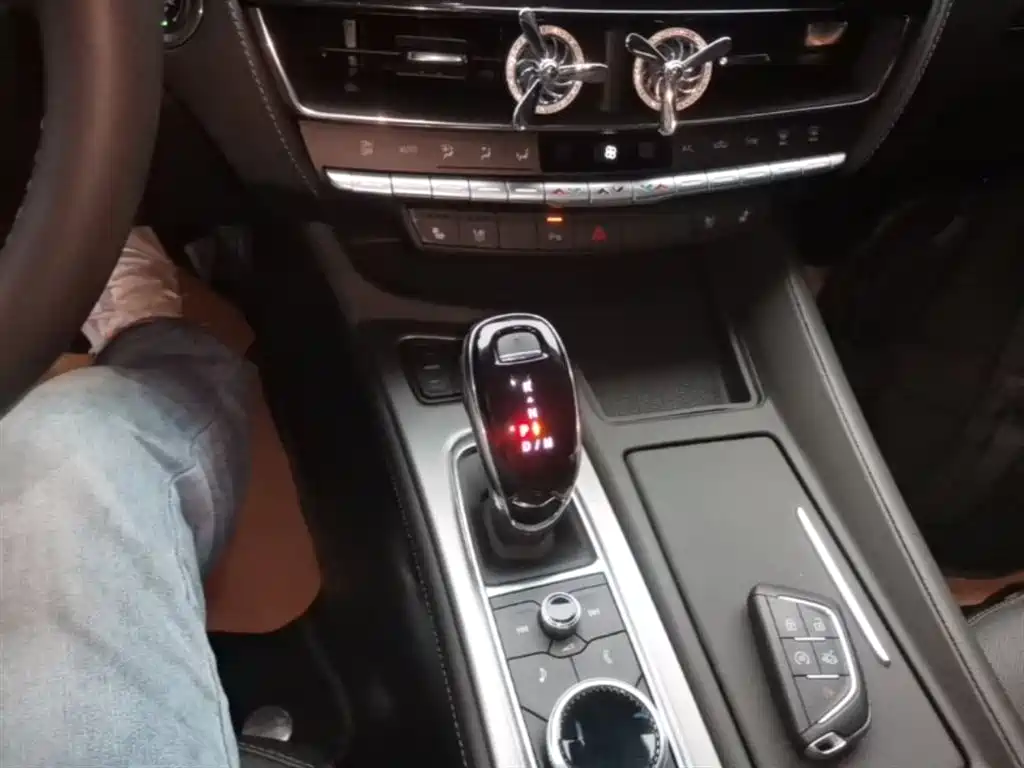 Cadillac CT5 2022 28T Luxury (Standard) фото 14