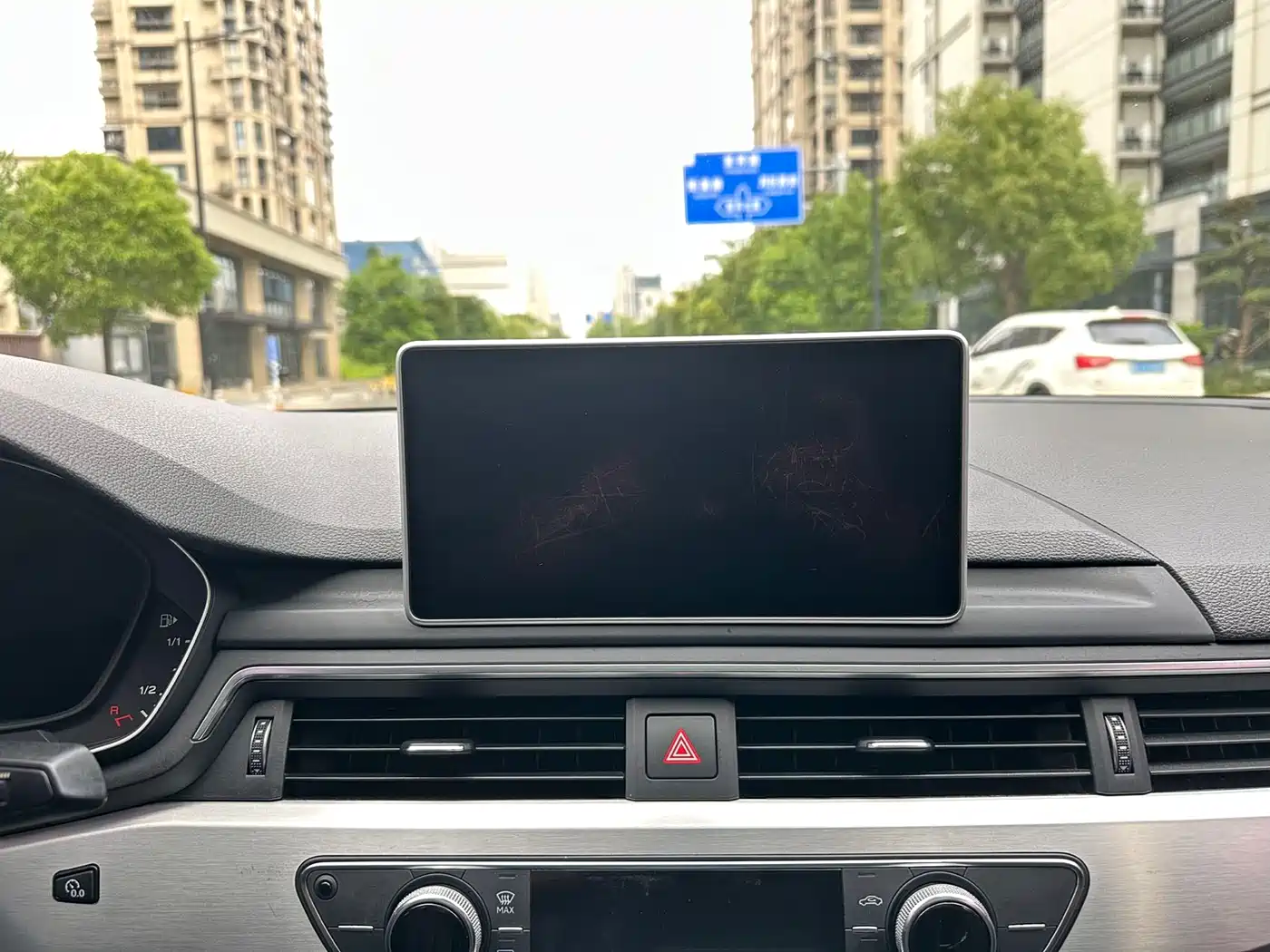 Audi A4L 2019 40 TFSI Fashion (China V) фото 12