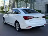 Фото 14 - Roewe i5
