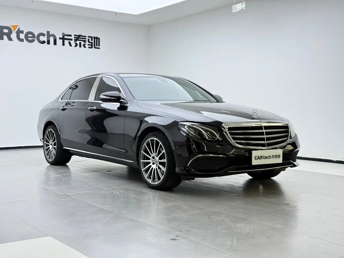 Mercedes-Benz E-Class 2018 E 200 L фото 6