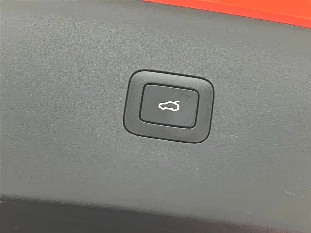 XIAOMI CAR XIAOMI YU7