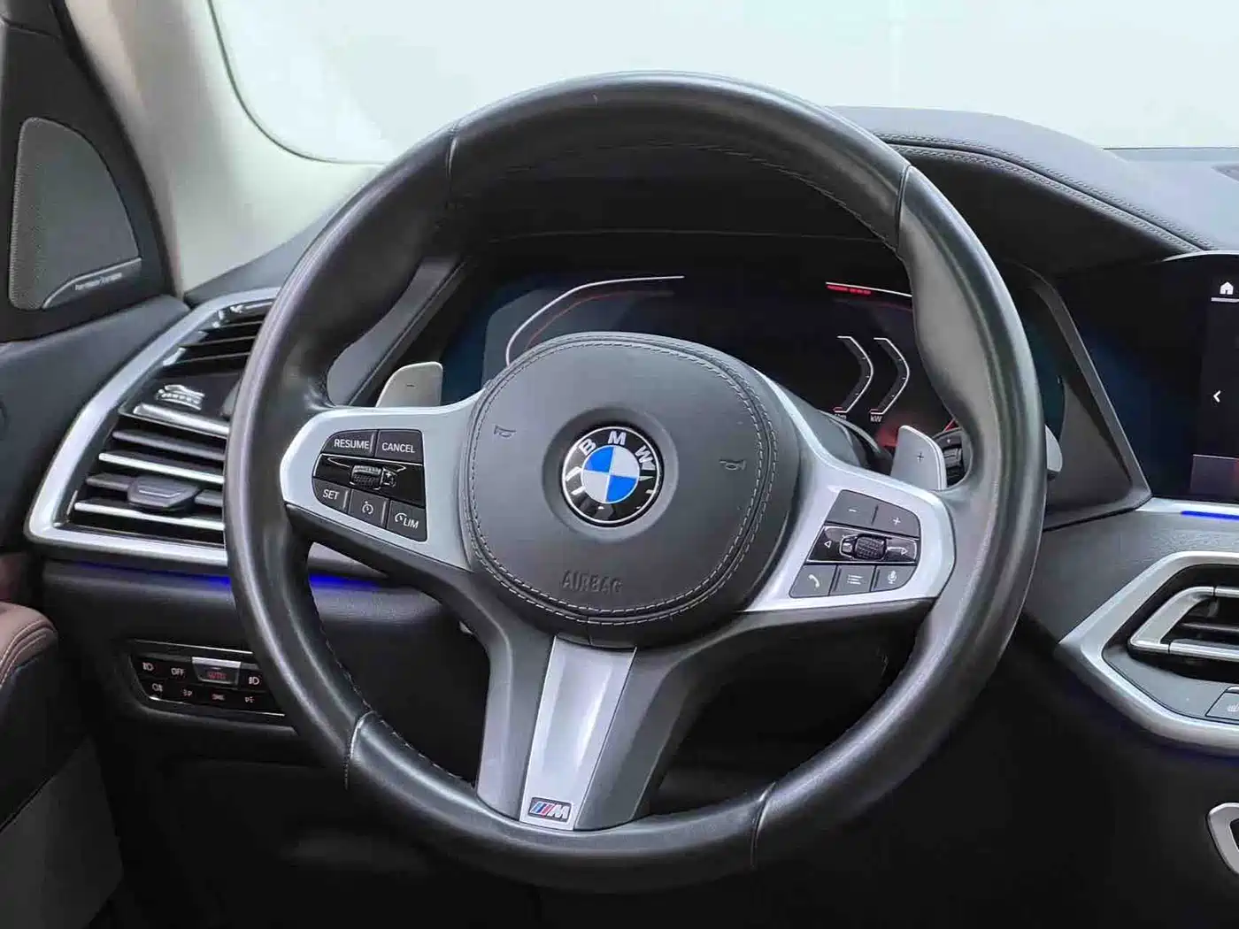 BMW X5 (Import) 2020 xDrive40i M Sport Package фото 25