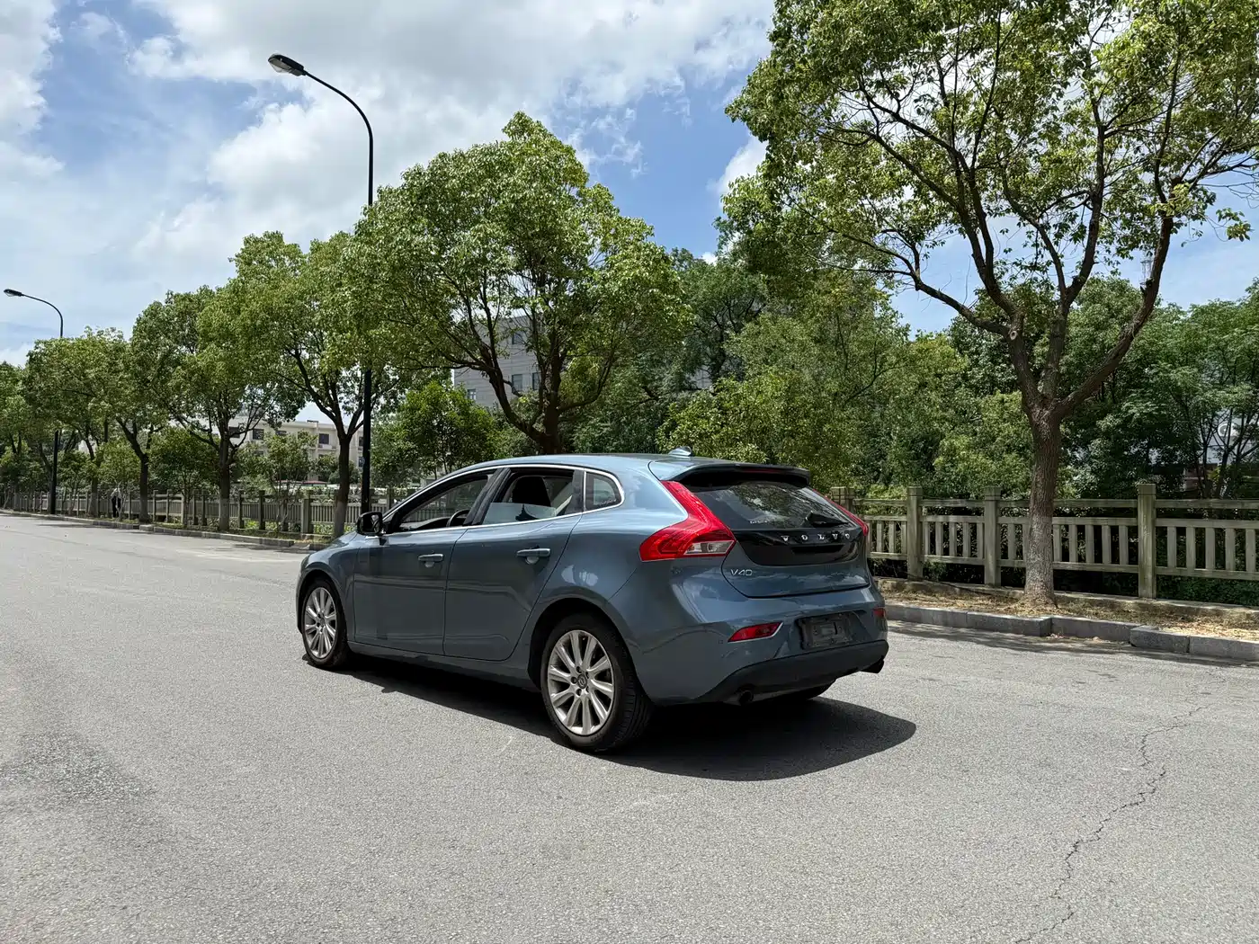 Volvo V40 2013 2014 2.0T Zhiya Edition