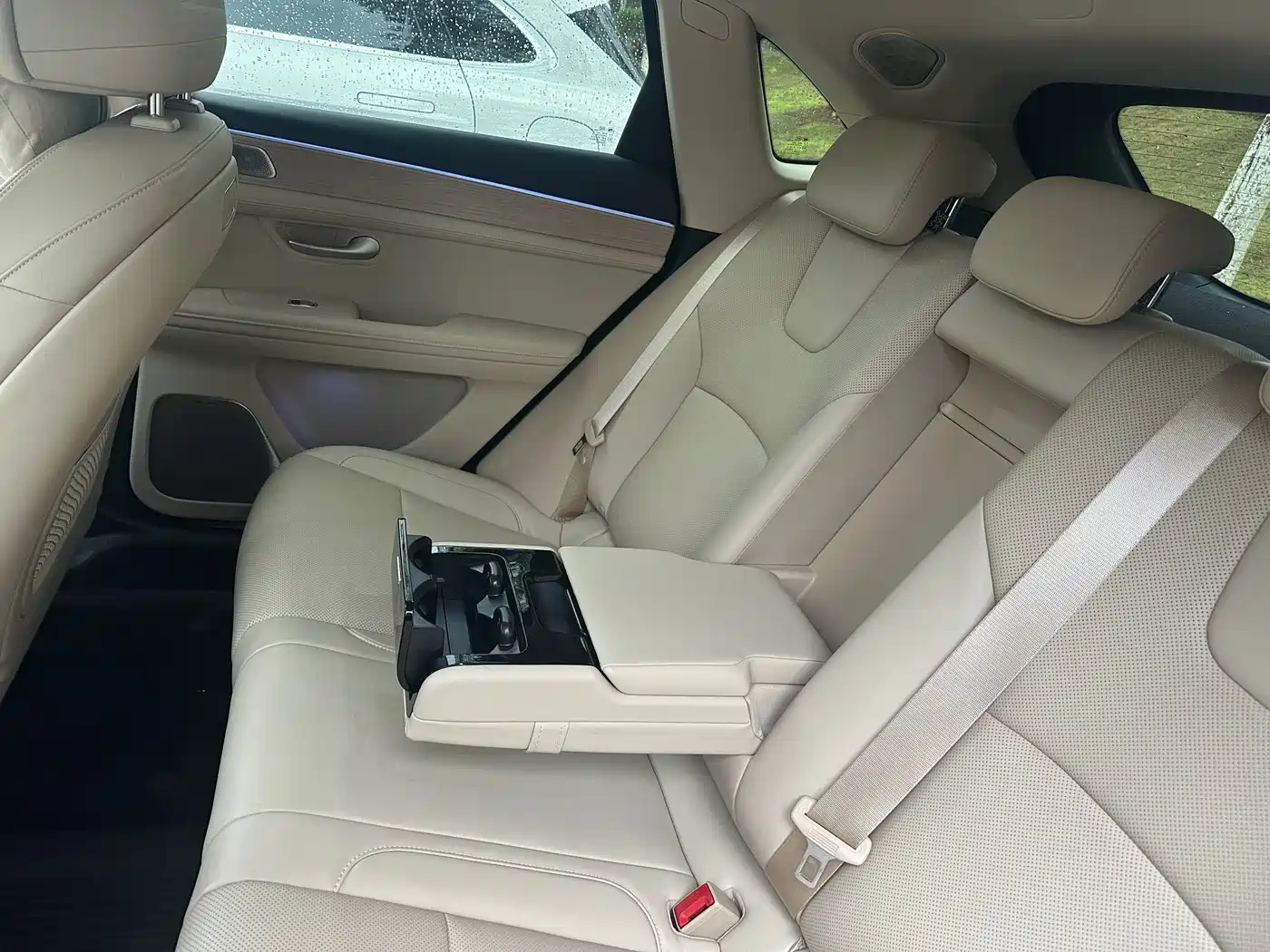 AITO Wenjie AITO M5 2025 Extended Range Ultra AWD фото 7